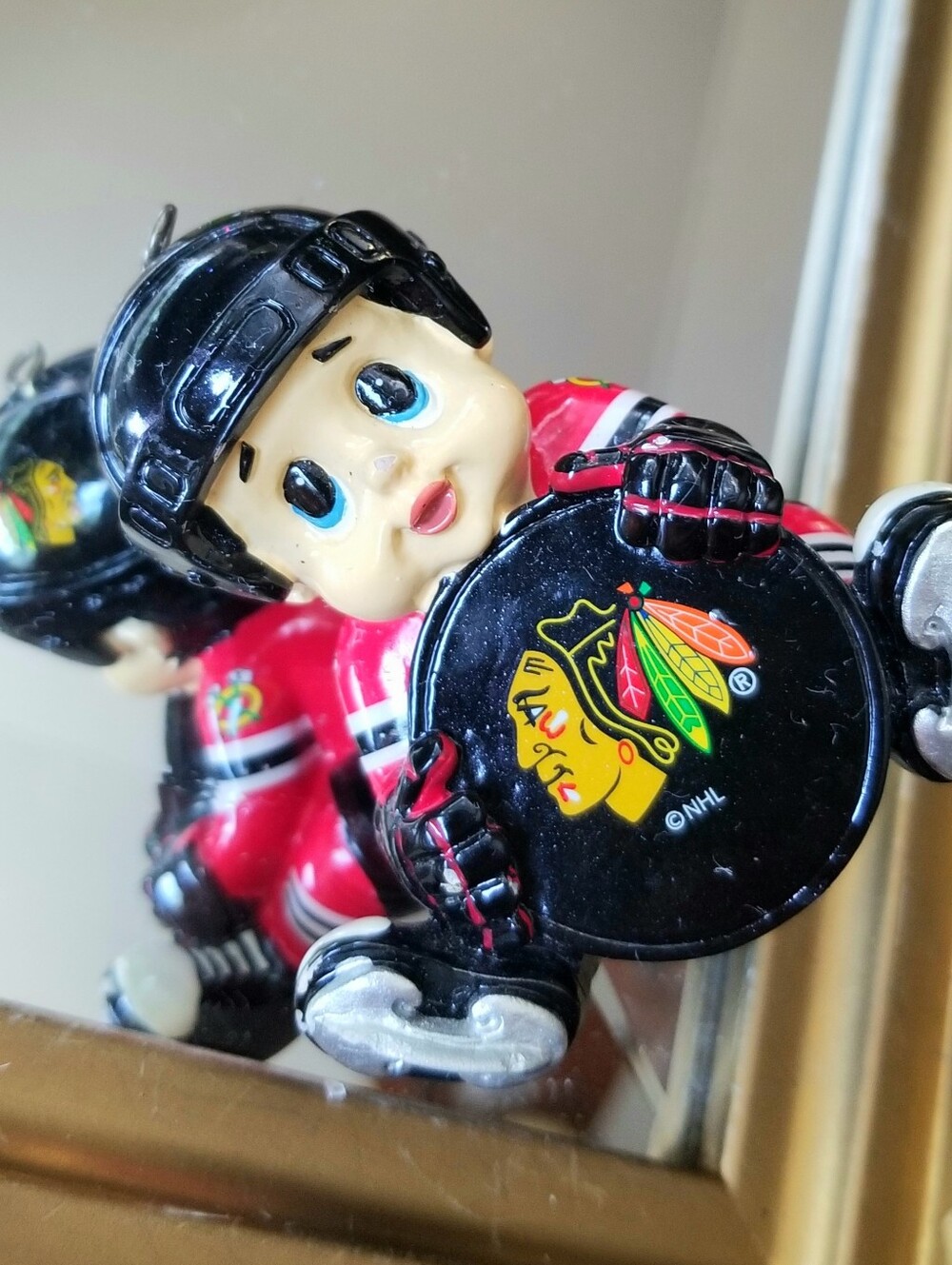 ❗Vintage Chicago Blackhawks NHL Sports Figure Holiday Ornament❗